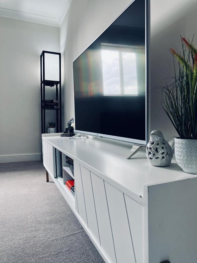 Deluxe 2 Bedroom Apartment Sheffield Luaran gambar