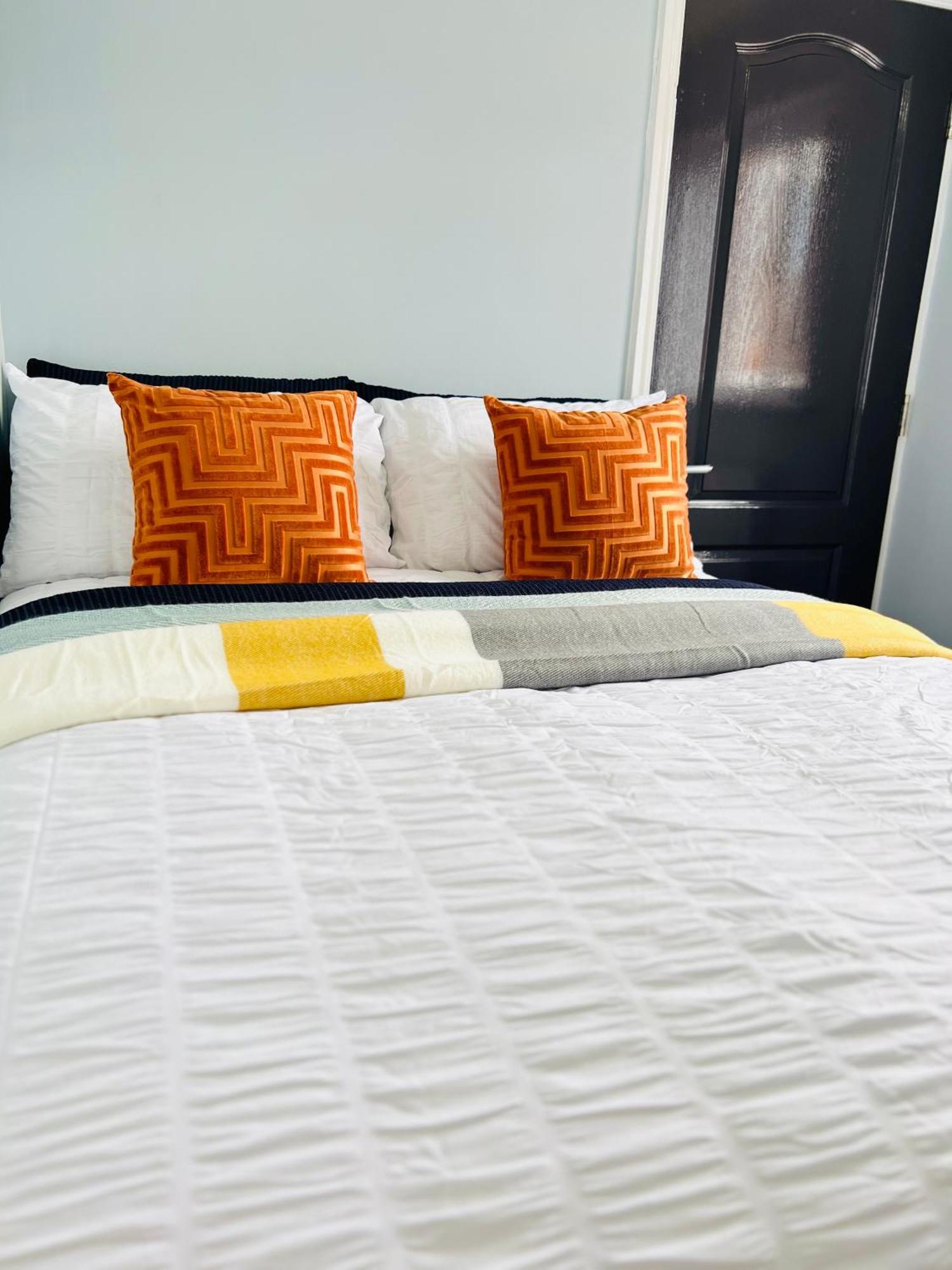 Deluxe 2 Bedroom Apartment Sheffield Luaran gambar