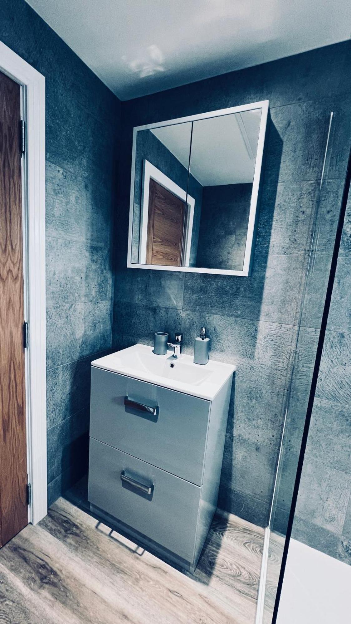 Deluxe 2 Bedroom Apartment Sheffield Luaran gambar